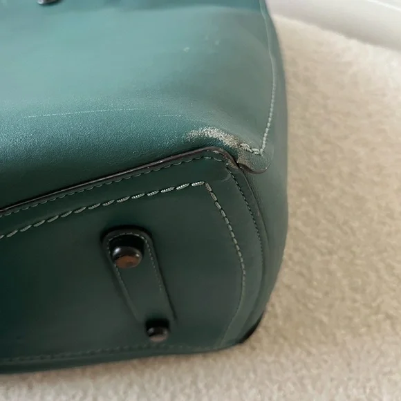 Coach Green Leather Tote Bag - Picture 3 of 7